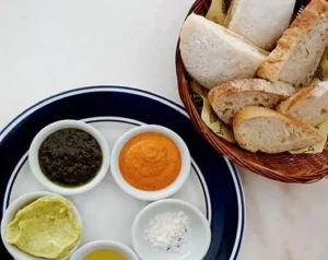PÃO WITH DIPS