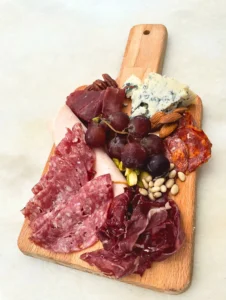 COLD CUTS & CHEESE BOARD