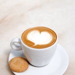 FLAT WHITE