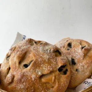 Black olive roll
