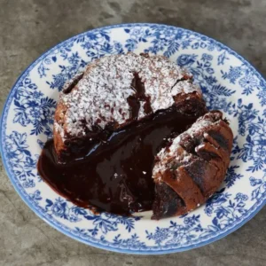 CHOCOLATE LAVA CAKE